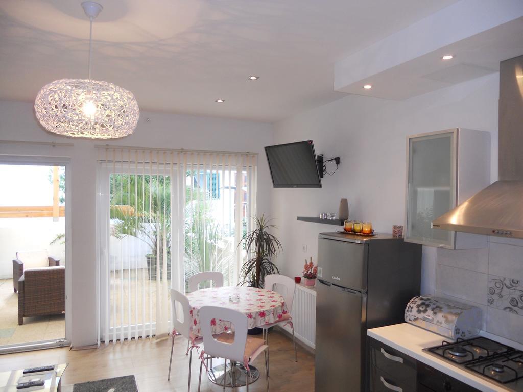 Apartment Teuta Zadar Pokoj fotografie
